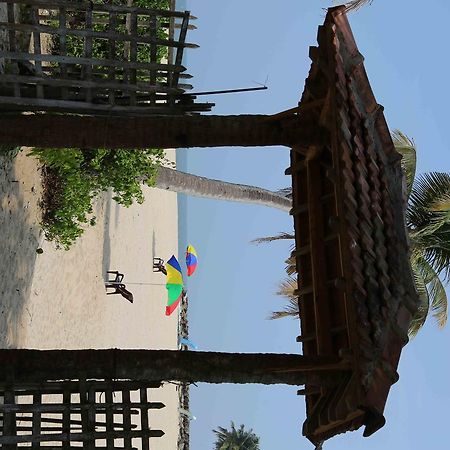 Beach Paradise Alappuzha Bagian luar foto